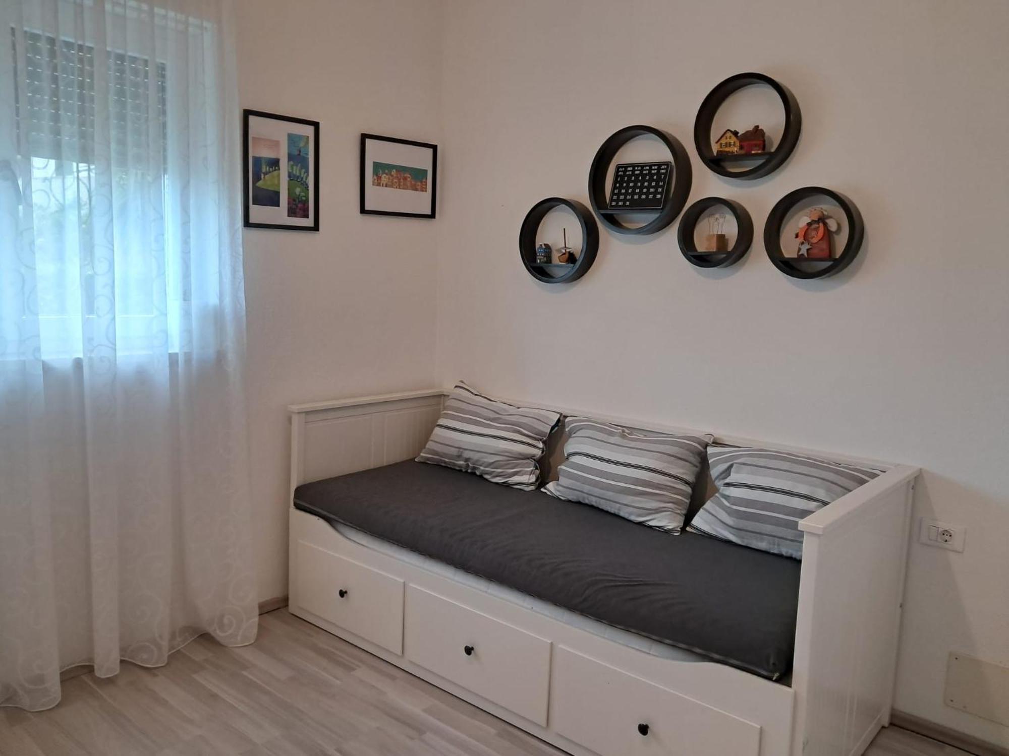 הוילה פודסטראנה Fantastic House מראה חיצוני תמונה