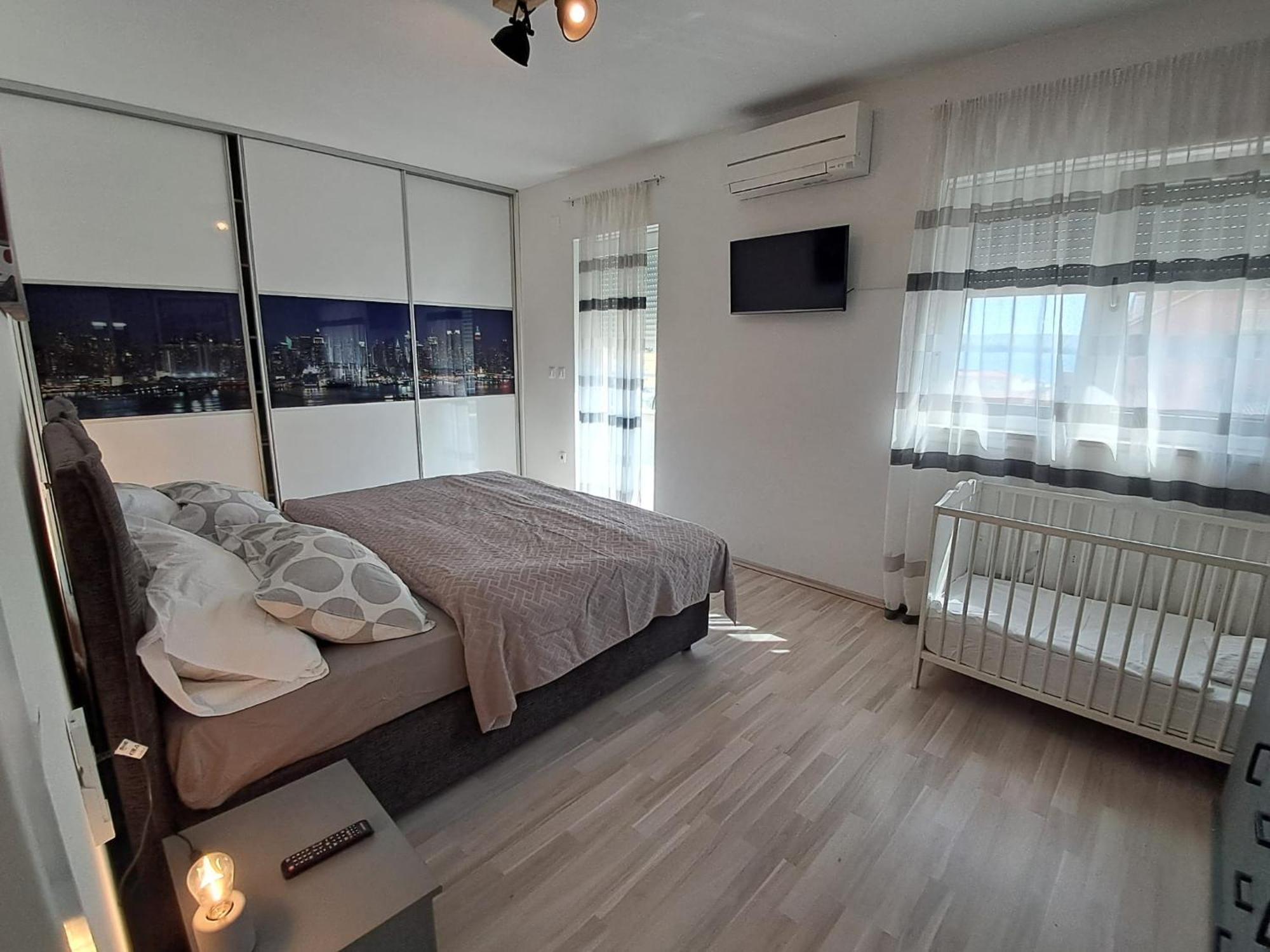 הוילה פודסטראנה Fantastic House מראה חיצוני תמונה