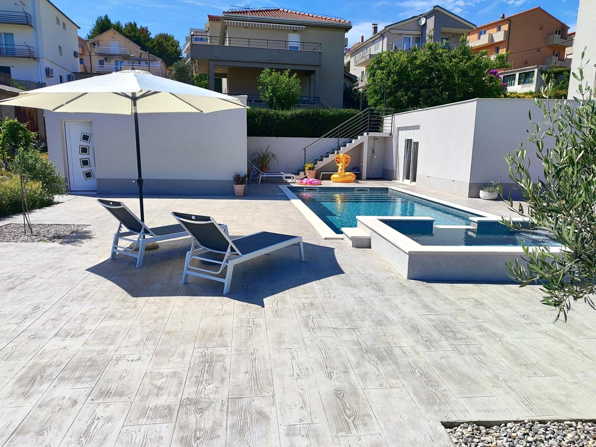 הוילה פודסטראנה Fantastic House מראה חיצוני תמונה