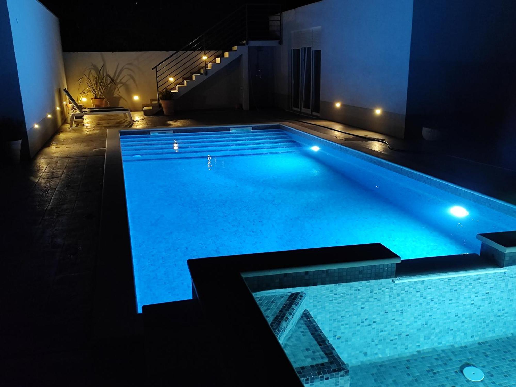 הוילה פודסטראנה Fantastic House מראה חיצוני תמונה