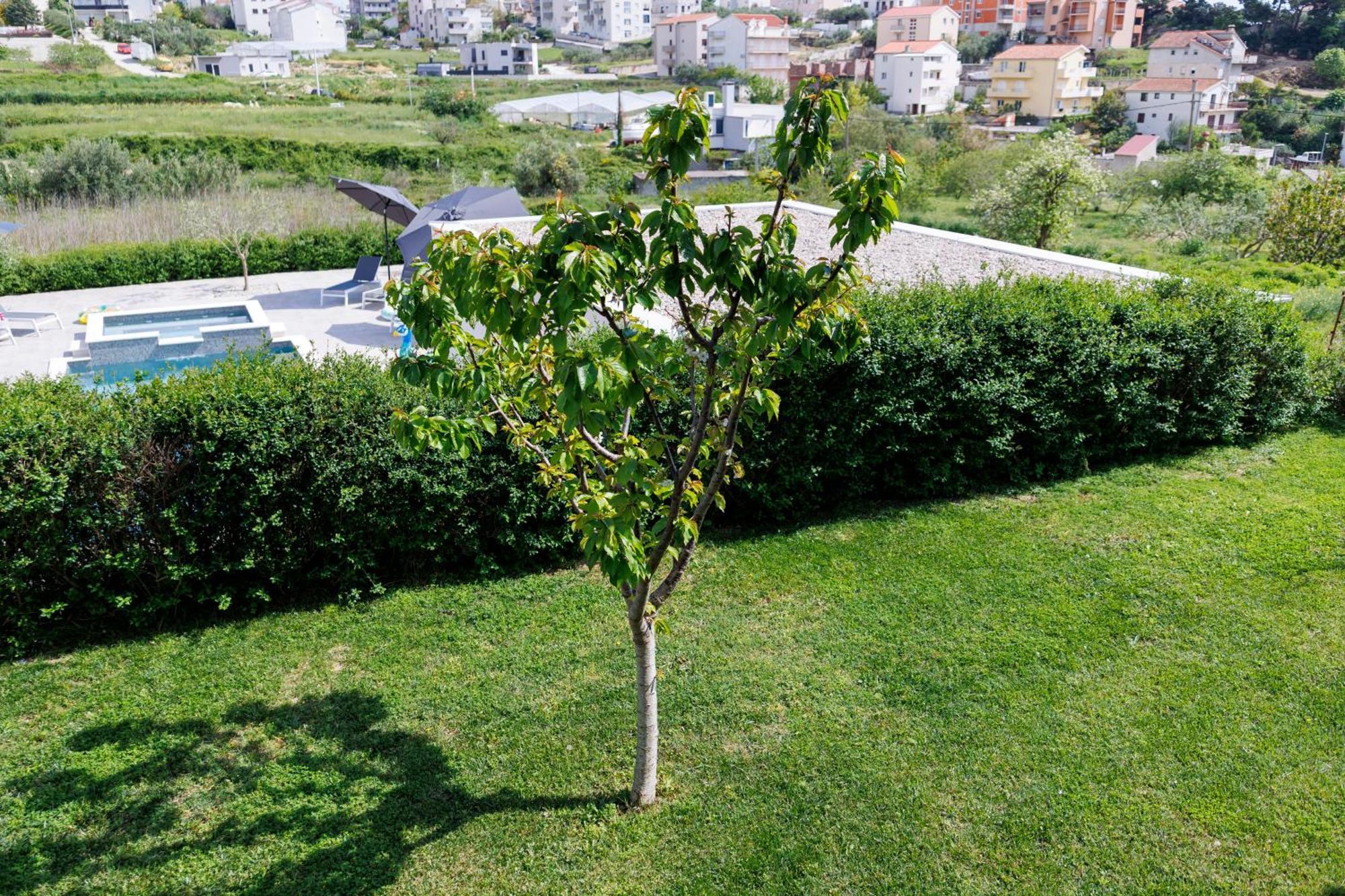 הוילה פודסטראנה Fantastic House מראה חיצוני תמונה