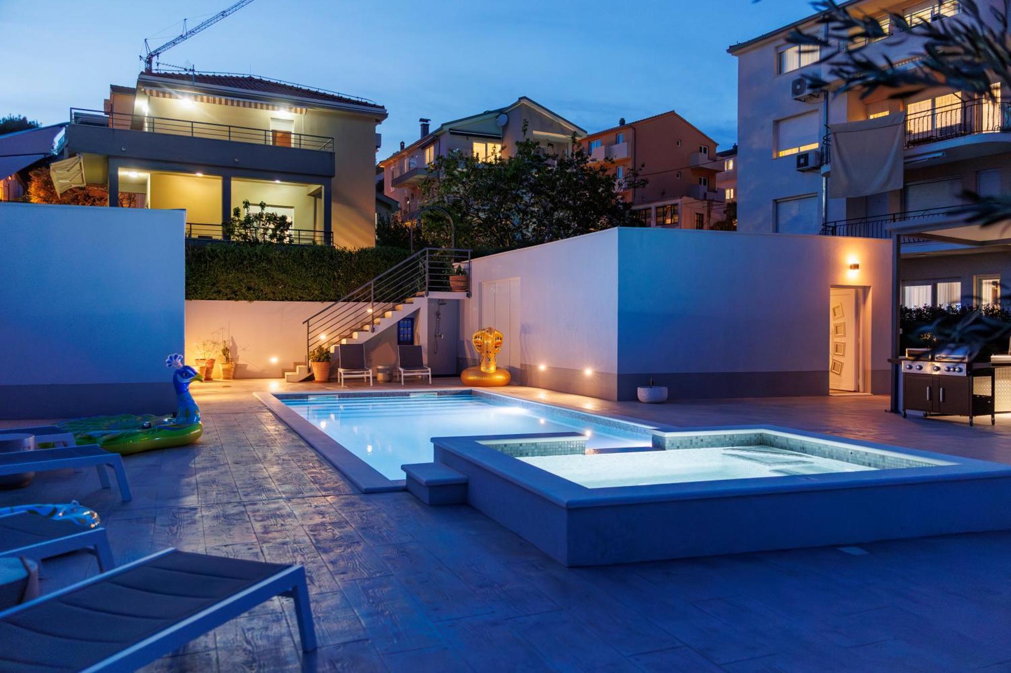 הוילה פודסטראנה Fantastic House מראה חיצוני תמונה