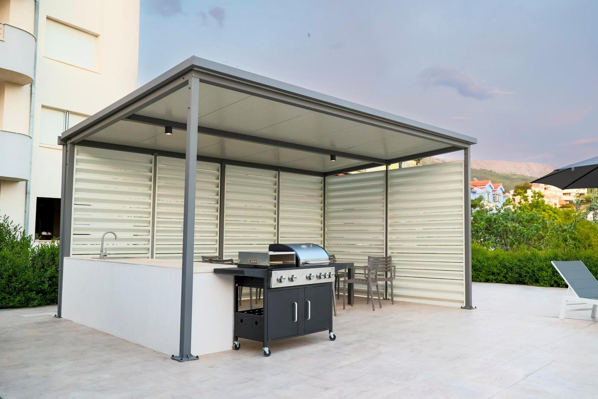 הוילה פודסטראנה Fantastic House מראה חיצוני תמונה