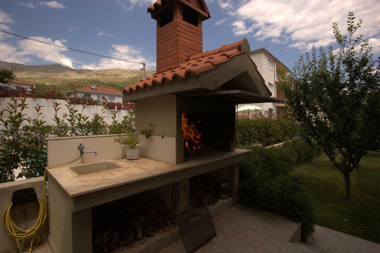 הוילה פודסטראנה Fantastic House מראה חיצוני תמונה