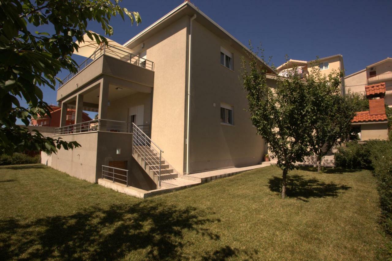 הוילה פודסטראנה Fantastic House מראה חיצוני תמונה