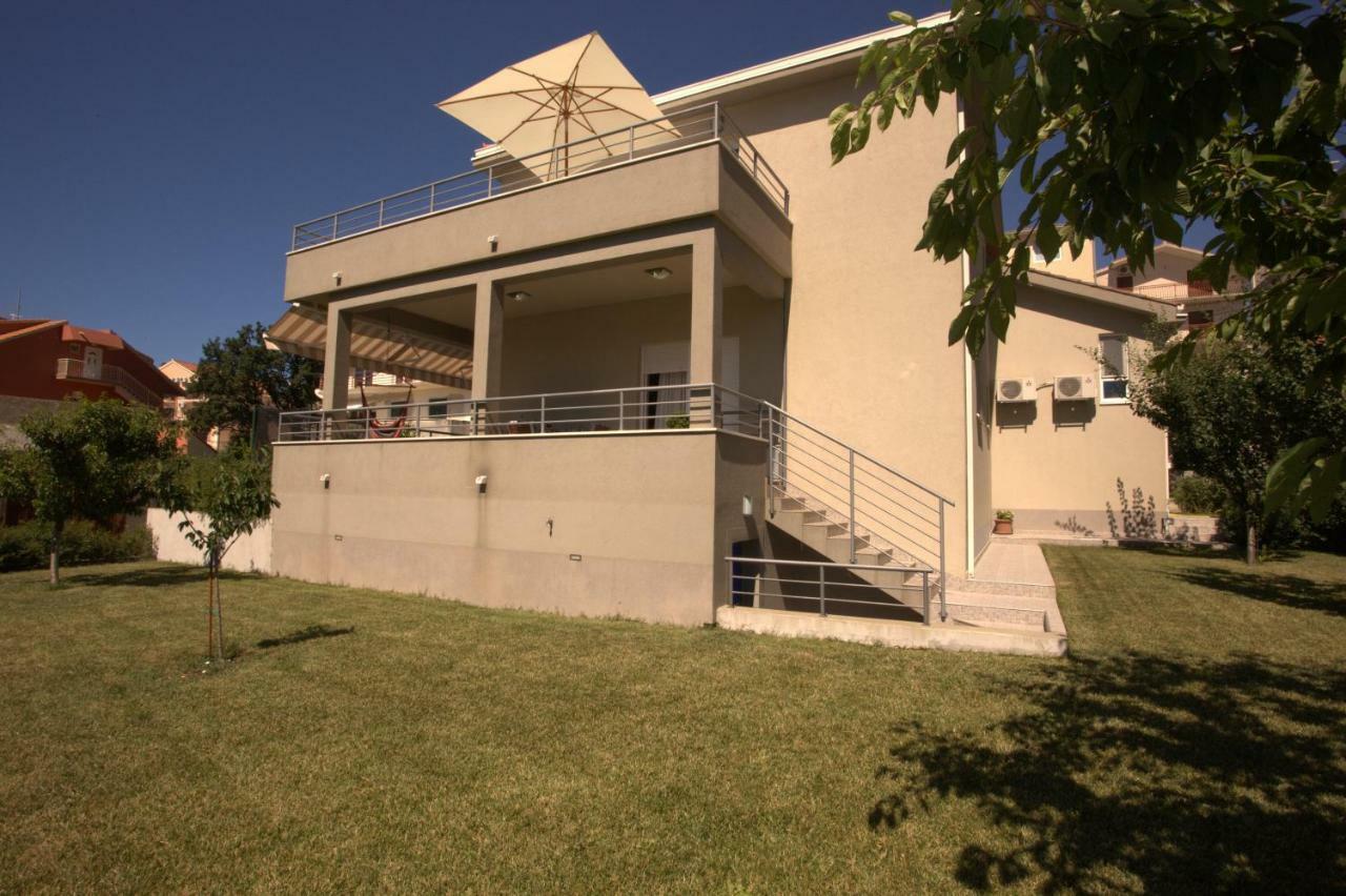 הוילה פודסטראנה Fantastic House מראה חיצוני תמונה