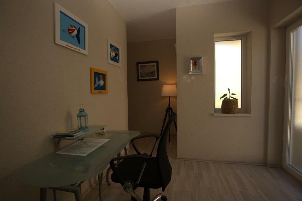הוילה פודסטראנה Fantastic House מראה חיצוני תמונה